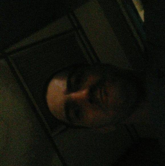 Profile Picture of Joel Tucci (@joeltucci) on Poshmark
