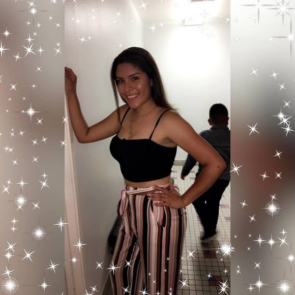 Anelly Ramirez - Poshmark Profile Picture of Anelly Ramirez (@anelly892) on Poshmark