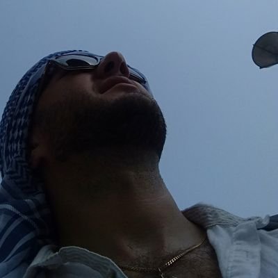 Profile Picture of Tom Right (@TomWert8) on Twitter