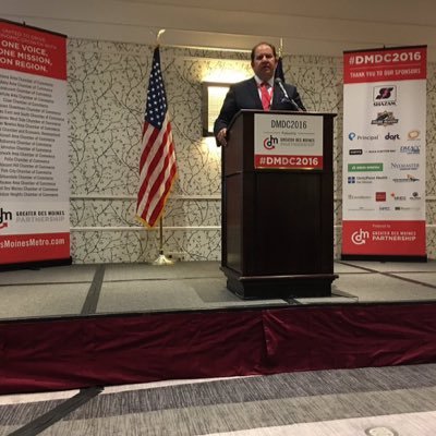 Profile Picture of Dan Kramer (@DanDkramer) on Twitter