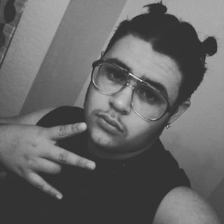 Profile Picture of Kenneth Ortiz (@KennethRosado71) on Twitter