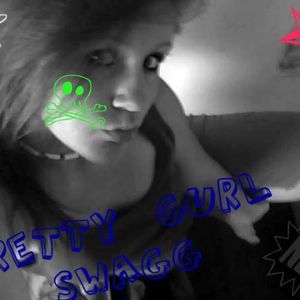 Profile Picture of Miranda Austin (@marvingrl) on Myspace