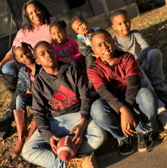 Profile Picture of Arlinda Cooksey (@arlindacooksey) on Poshmark