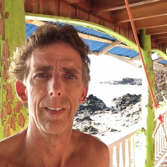 Profile Picture of Brian Root (@brianroot) on Poshmark