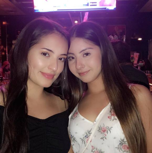 Minerva Ramirez - Poshmark Profile Picture of Minerva Ramirez (@mi_ramirez) on Poshmark