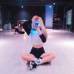 Profile Picture of Chung Ha-woon (@_white_haired_freak868) on Instagram