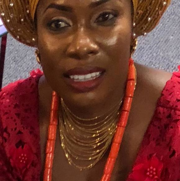 Profile Picture of Ladysogie Idahosa (@sogie) on Poshmark