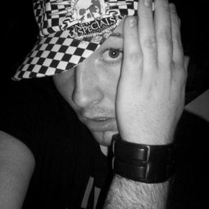 Profile Picture of Kellian (@thekellian) on Myspace