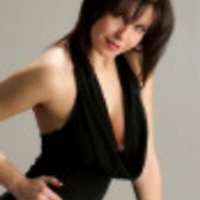 Profile Picture of Tina Holcomb (@@Ping7667) on Twitter