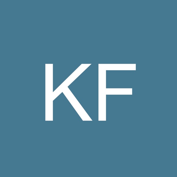 Profile Picture of Kevin Furlong (@kevinfurlong) on Poshmark
