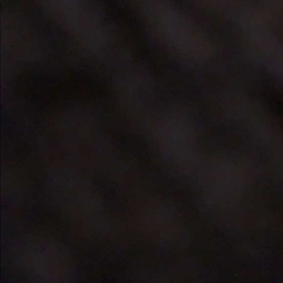 Profile Picture of Carly Clayton (@carlivia553) on Poshmark