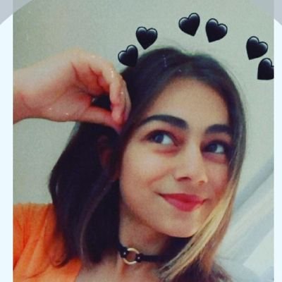 Profile Picture of Cemre Özbütün (@CemreOzbutun) on Twitter