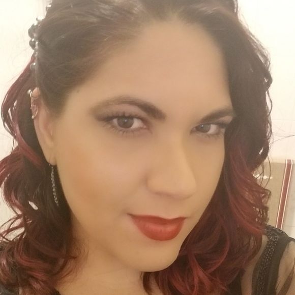 Profile Picture of Tamara Alvarez (@bklynqueen513) on Poshmark