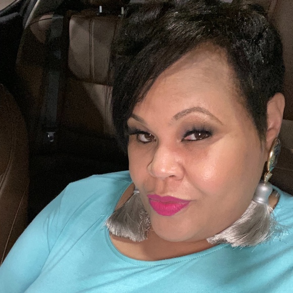 Profile Picture of Jacqueline Harrison (@jadour31) on Poshmark