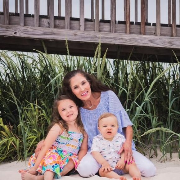 Profile Picture of Teresa Scott pruitt-logue (@t2also) on Poshmark