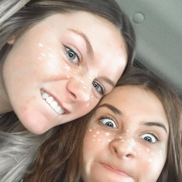 Profile Picture of Mackenzie Brewer (@macknikole01) on Poshmark