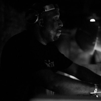 Profile Picture of Jerome Baker (@DJ_Jerome_Baker) on Twitter