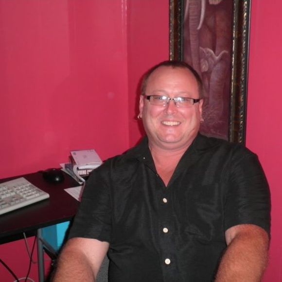 Profile Picture of Brian Ketner (@brirobkat) on Poshmark