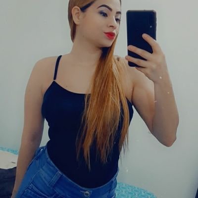 Profile Picture of Laura Urrego (@Lauraurrego1512) on Twitter