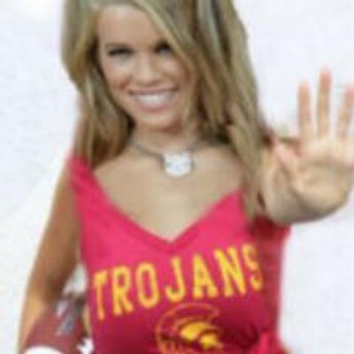 Profile Picture of Kim Thompson (@WomanofTroy) on Twitter