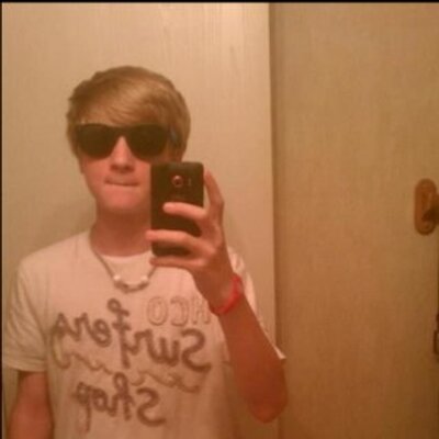 Profile Picture of Dylan Cranford (@YmcmbSwag154) on Twitter