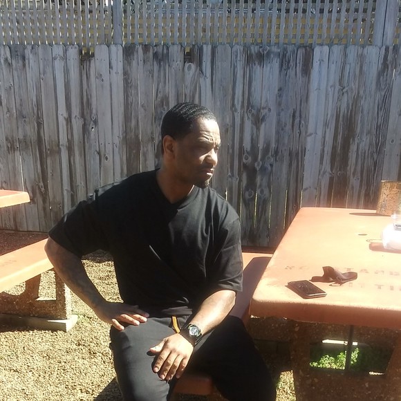 Profile Picture of Scott Douglas (@scottladale) on Poshmark