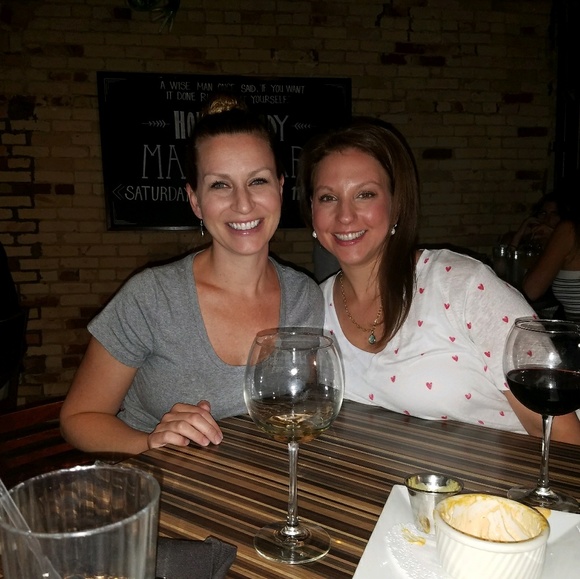 Profile Picture of Sarah Porebski (@sarahrachael20) on Poshmark