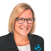 Profile Picture of Sarah Howlett (@sarahhowlettrealestate) on Youtube