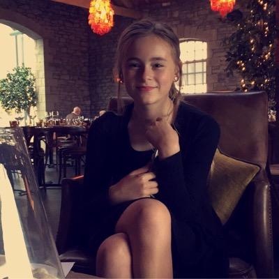 Profile Picture of Harriet Rees (@harrieterees) on Twitter