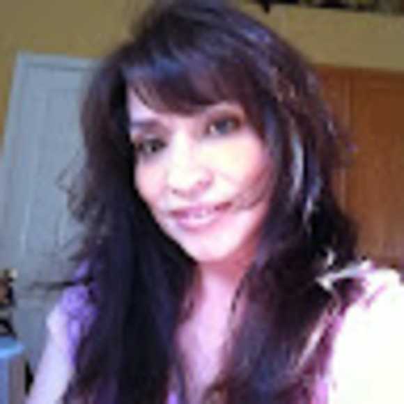 Profile Picture of Juaniss Corchado (@juanisscorchado) on Poshmark