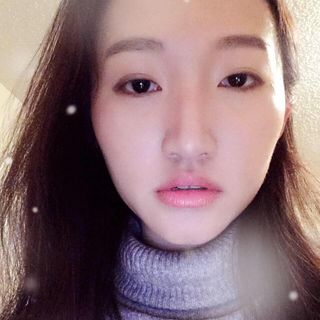 Profile Picture of Leila Zhang (@leilasang) on Instagram