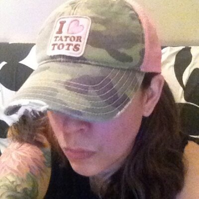Profile Picture of Amber Almanza-Wade (@ambsagogo) on Twitter