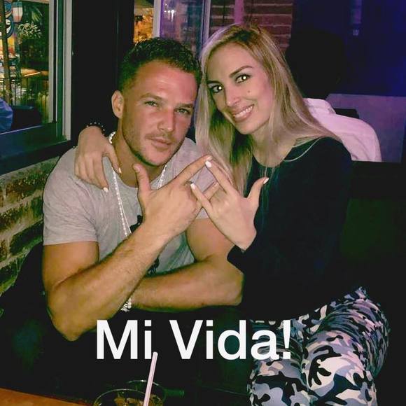 Profile Picture of Robert Diguilio (@robertdiguilio) on Poshmark