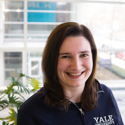Profile Picture of Caitlin Davis (@thedavislab) on Twitter