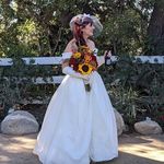 Profile Picture of shayna larson (@bowtiesarecoool) on Instagram