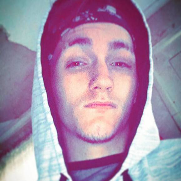 Profile Picture of Nathaniel Beck (@seemyscars12) on Poshmark