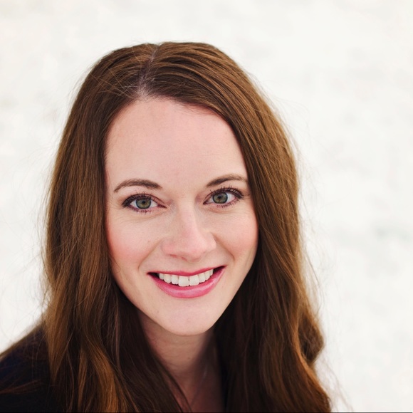 Profile Picture of Jamie Wade (@jamiewade3) on Poshmark