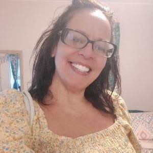 Profile Picture of Sylvia Chaves (@sylvia.chaves6) on Tiktok