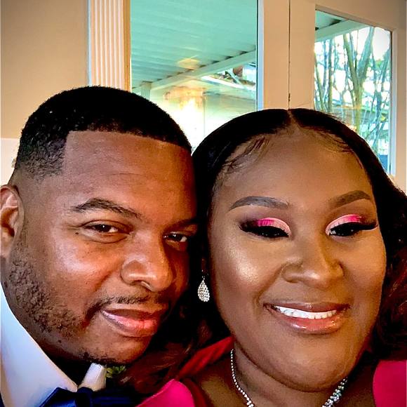 Profile Picture of Alvin Washington (@amw1470) on Poshmark