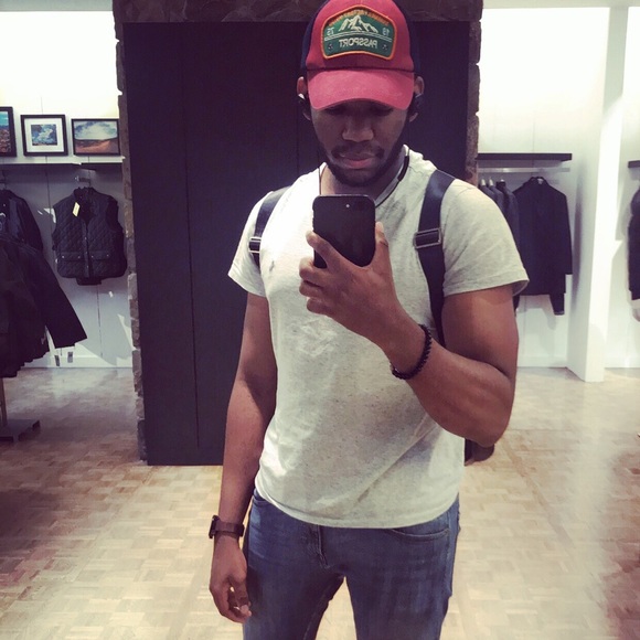 Profile Picture of Jonathan Nicolas (@imjonnicolas) on Poshmark