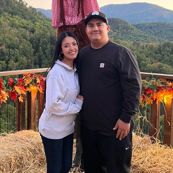 Profile Picture of nancy & erik (@erikxnancy) on Tiktok
