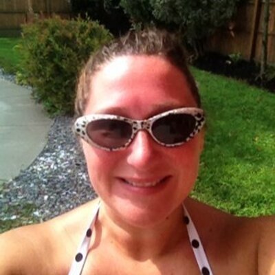 Profile Picture of Denise Bonner (@dedecharters) on Twitter