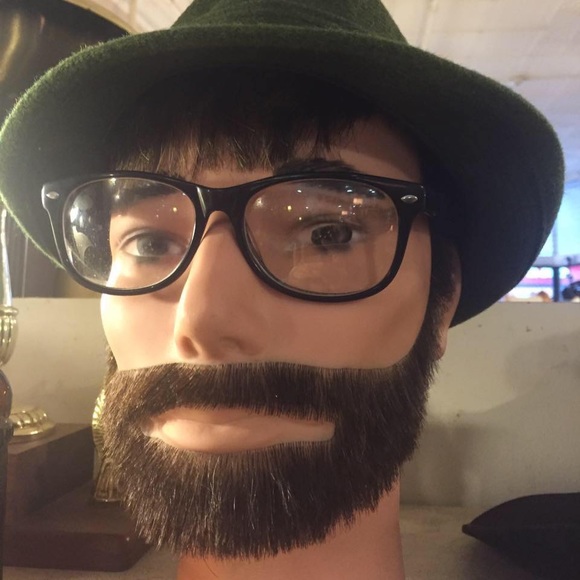 Seth Horton - Poshmark Profile Picture of Seth Horton (@armyofmoog) on Poshmark