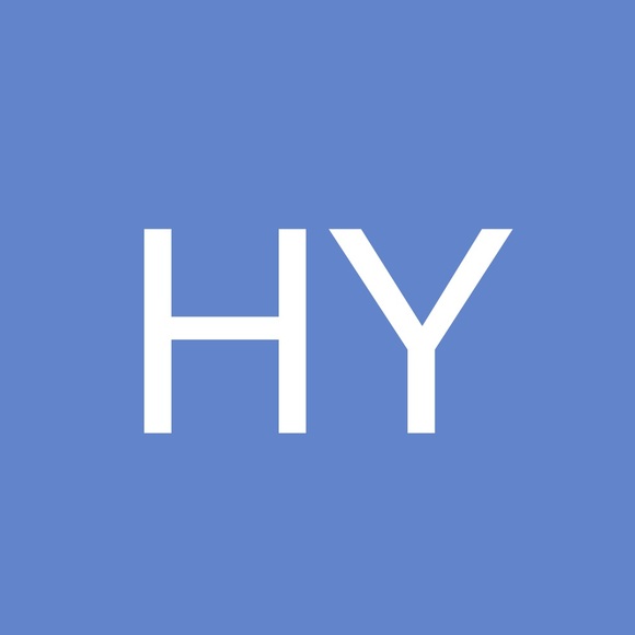 Profile Picture of Helmi Yusop (@mamajovel) on Poshmark