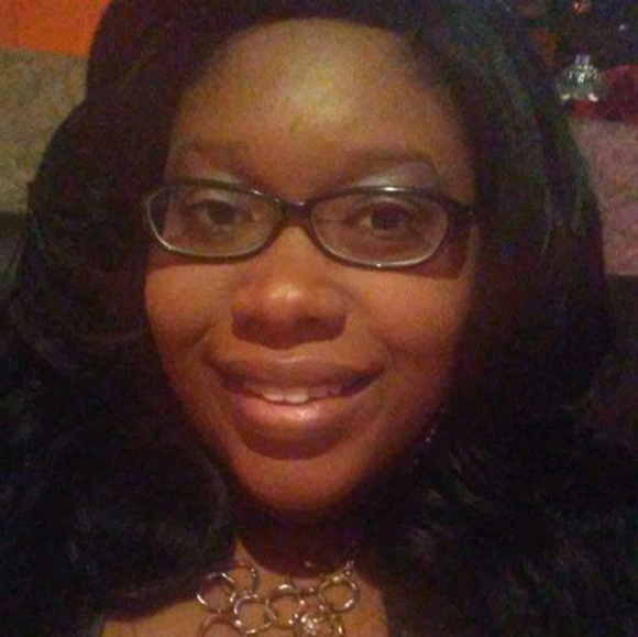 Profile Picture of Shayla Stevenson (@shaynee26) on Poshmark