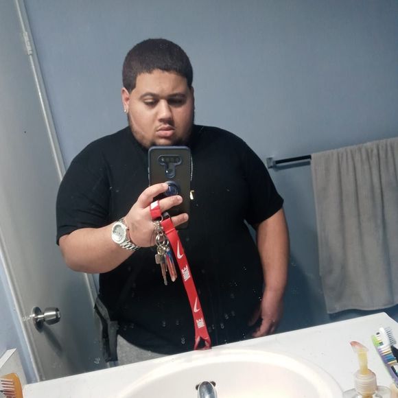 Profile Picture of Aurelio Velazquez (@velazquezj255) on Poshmark