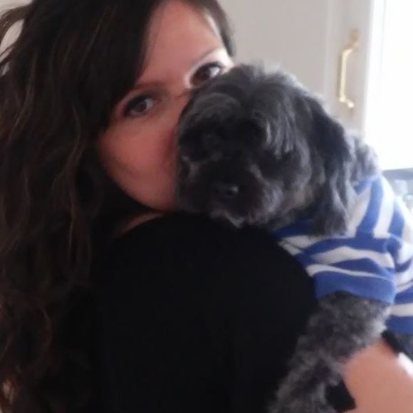 Monique Dotson - Poshmark Profile Picture of Monique Dotson (@moniquedotso223) on Poshmark