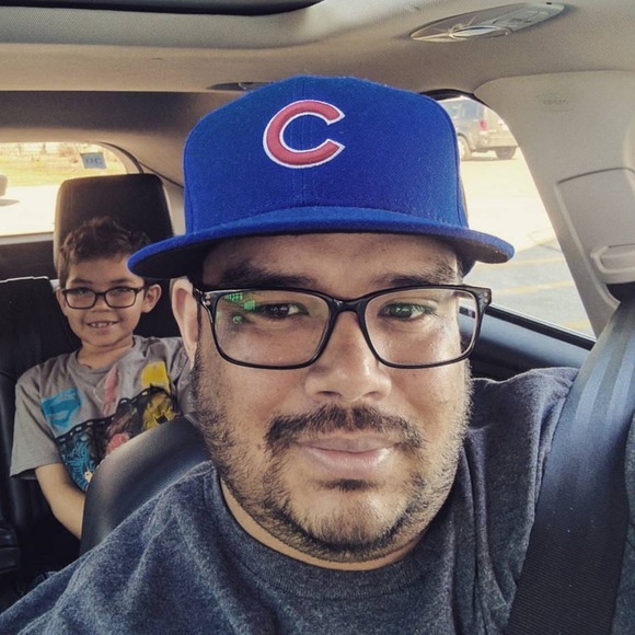 Profile Picture of Hiram Gonzalez (@hiro773) on Poshmark