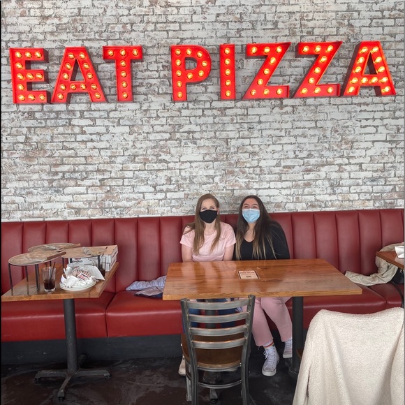 Ashley Gerken - Poshmark Profile Picture of Ashley Gerken (@ashhmoney) on Poshmark