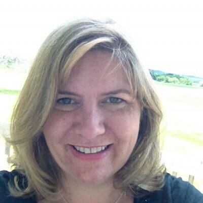 Profile Picture of MIchelle Cooke (@MichelleCooke11) on Twitter